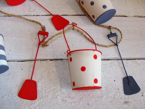 Blue, White And Red Buckets And Spades Garland 3