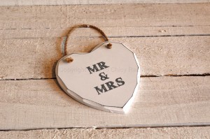 Wooden Mr & Mrs Hanging Heart Plaque 1