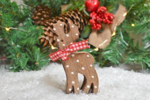 Small Spotty Wooden Reindeer